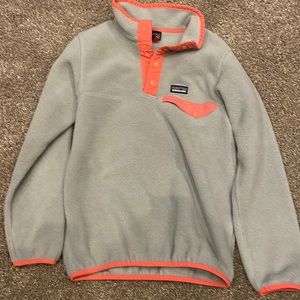 Girl’s Patagonia Re-Tool Snap Fleece Pullover Size Medium (10)